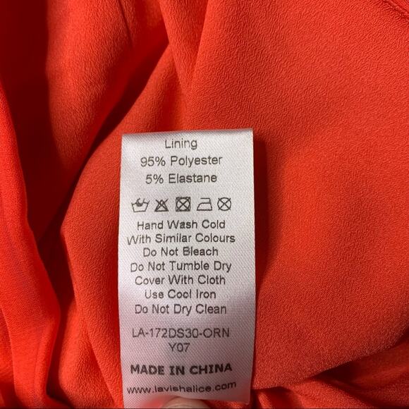 NEW Lavish Alice Pleated Sweetheart Neck Chiffon Dress - Picture 5 of 9